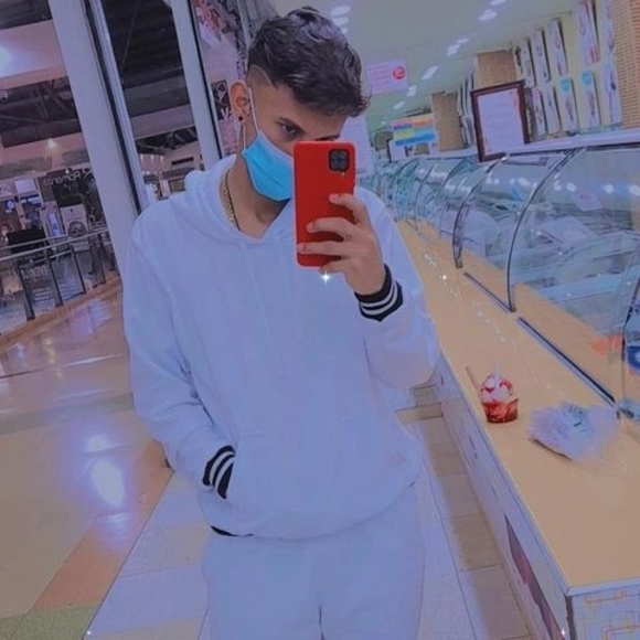 Meet your Posher, Daniel - Picture 1 of 1